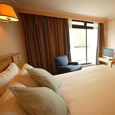 Ramada Birmingham/sutton Coldfield מלון